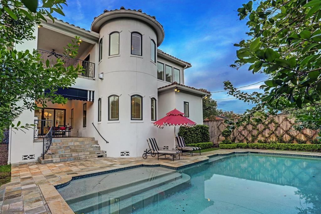 4907 Bellaire Boulevard, Bellaire, TX 77401