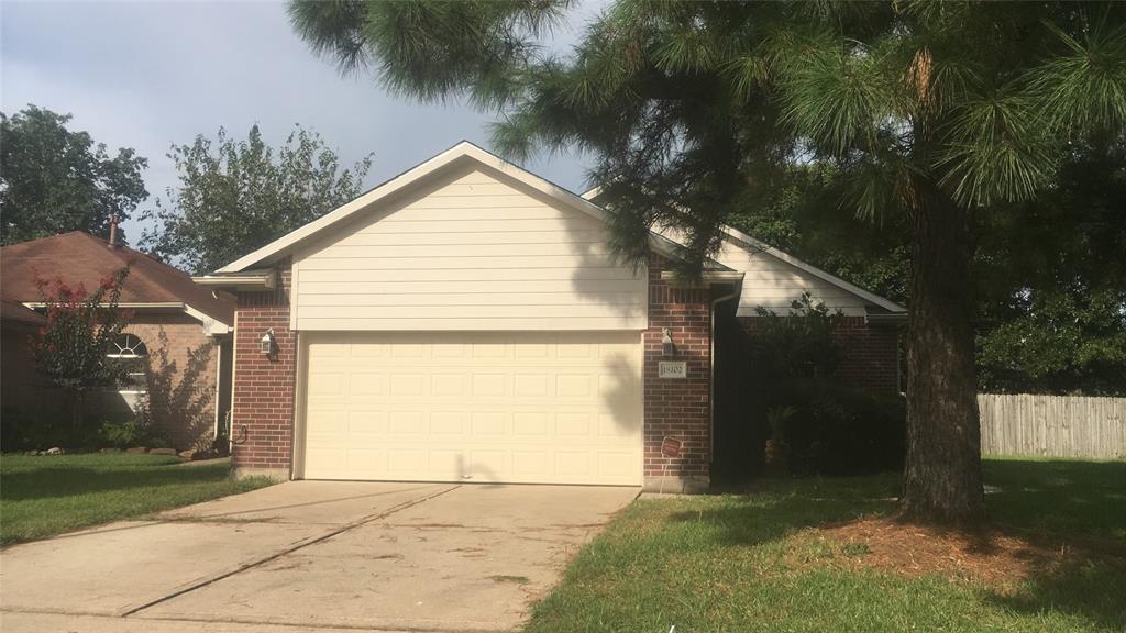 Homes For Sale zoned to Willow Wood Junior High Tomball ISD