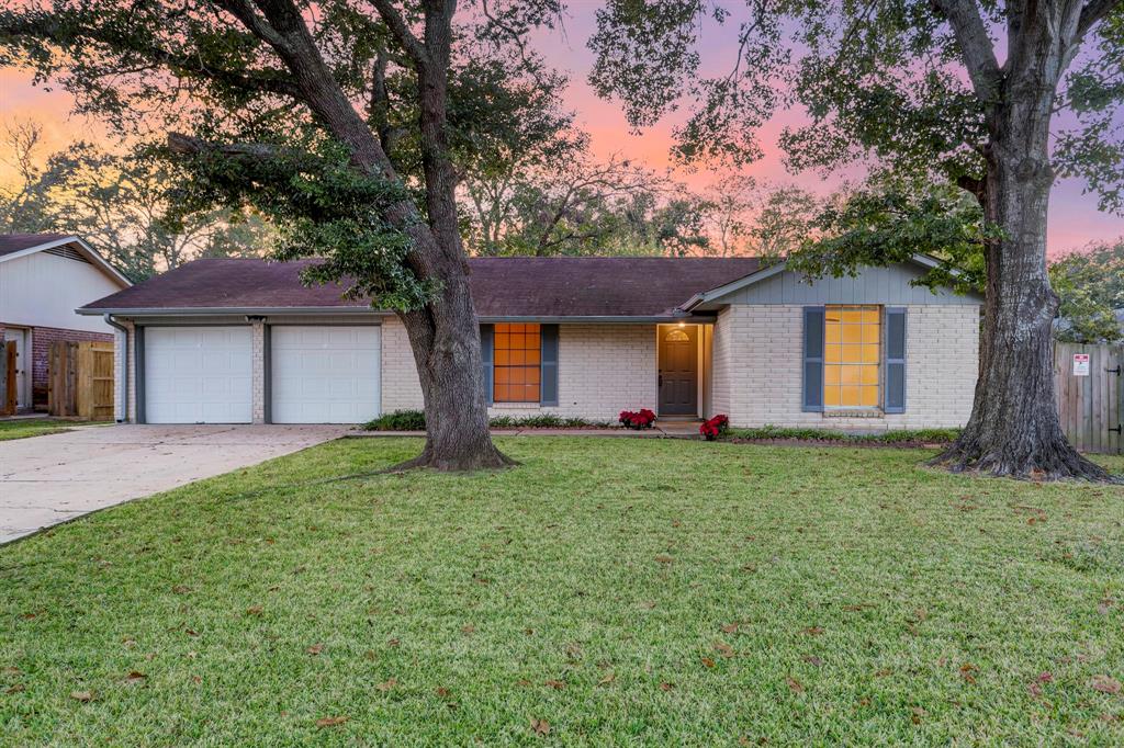 Homes For Sale in Houston TX from 200,000 to 250,000