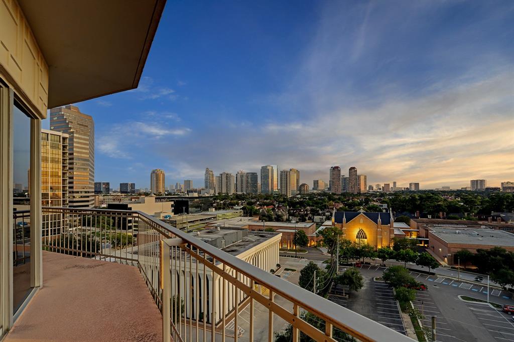 Cathy Cagle Houston Greenwood King Properties