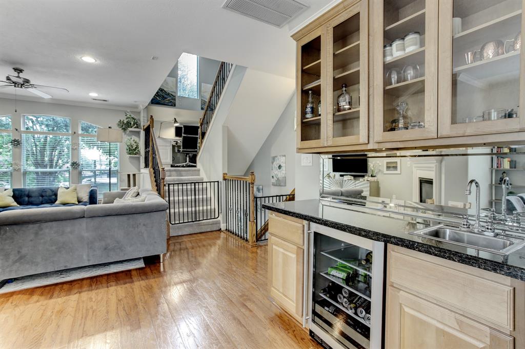 1722 French Village Drive, Houston, TX 77055