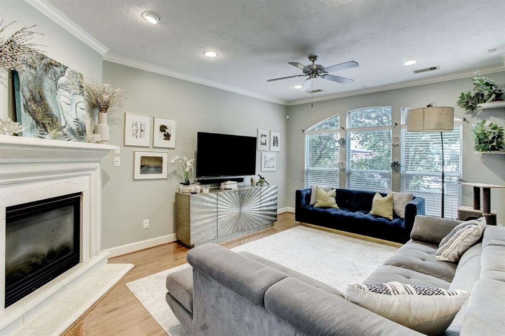 1722 French Village Drive, Houston, TX 77055