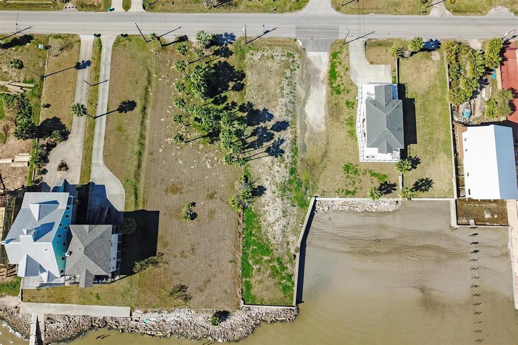 1820 Todville Road Rd, Seabrook, TX 77586