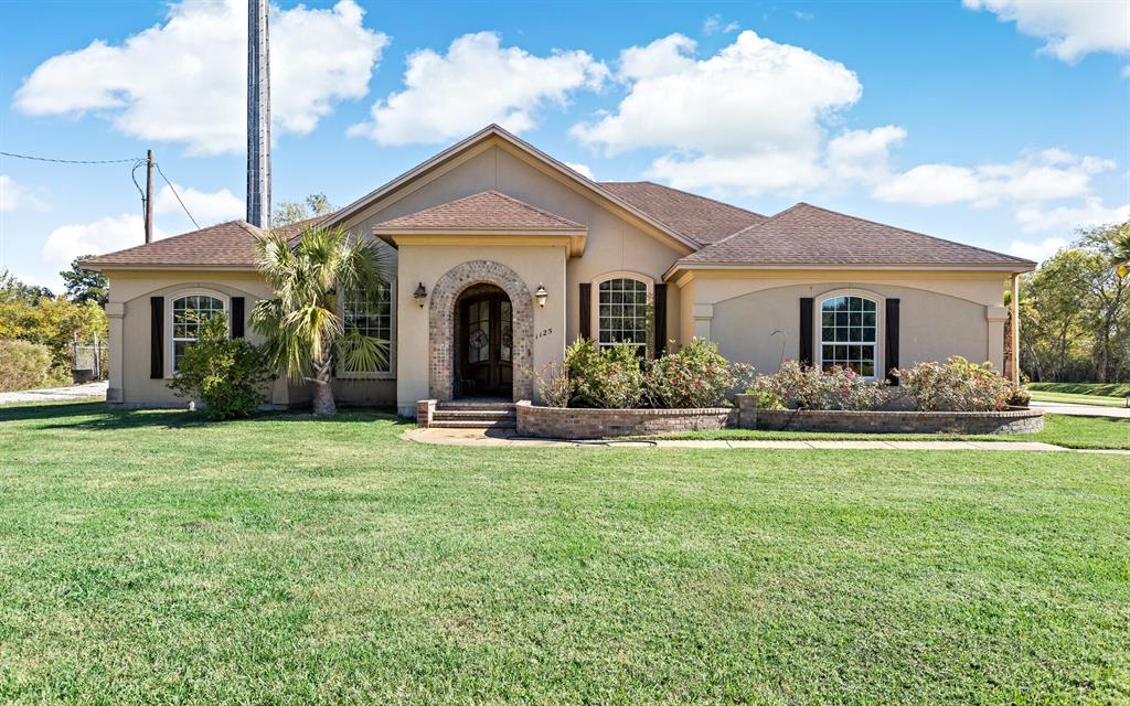 1125 Wescalder Road, Beaumont TX 77707