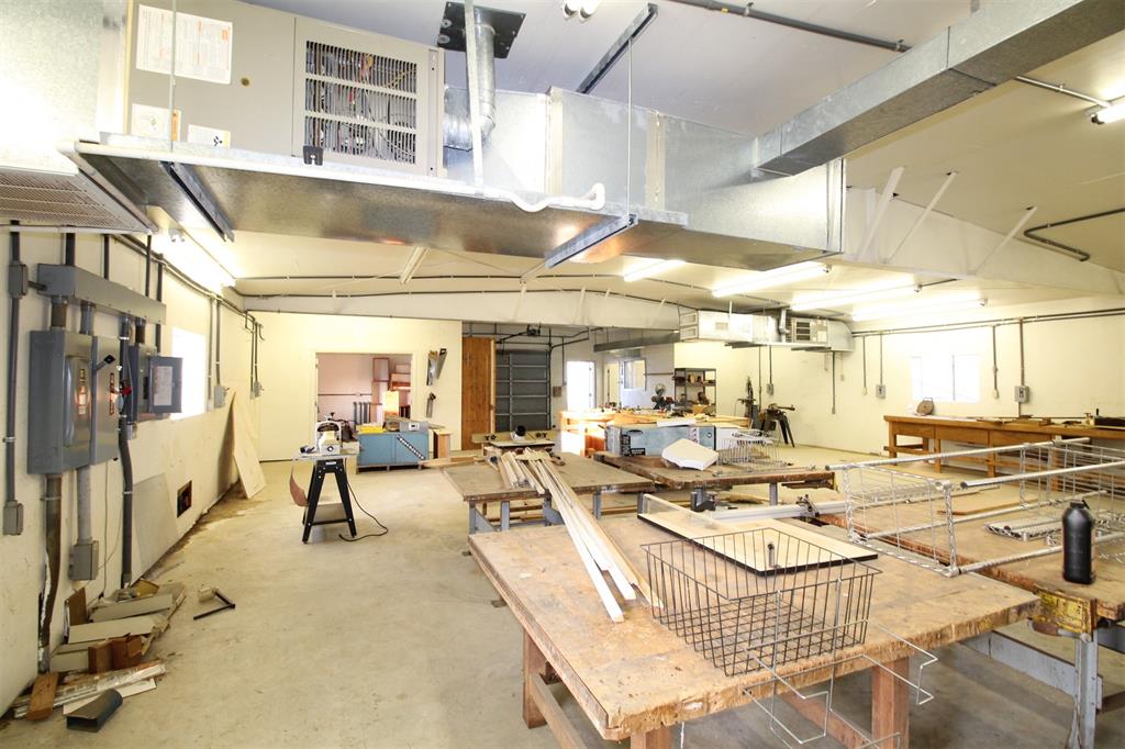 Country Homes/acreage For Sale Price 1,750,000 20585788 My WordPress site