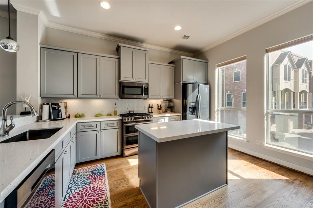2301 Hutchins Street For Sale, Houston, TX 77004 Condo