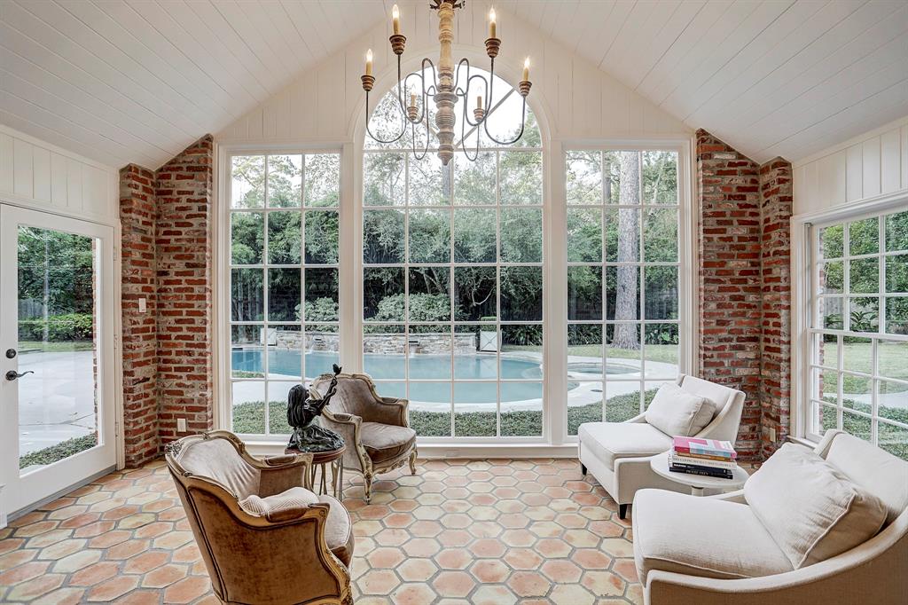 11518 Wendover Lane, Piney Point Village, TX 77024