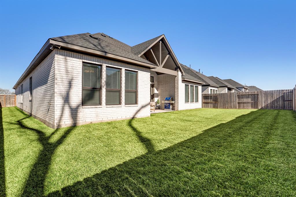 1802 Delta Oaks Drive, Missouri City, TX 77459