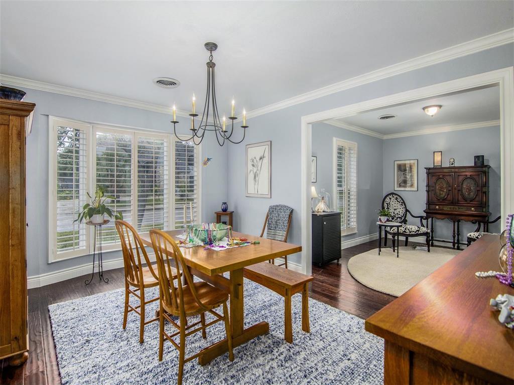 4 E Dansby Drive, Galveston, TX 77551