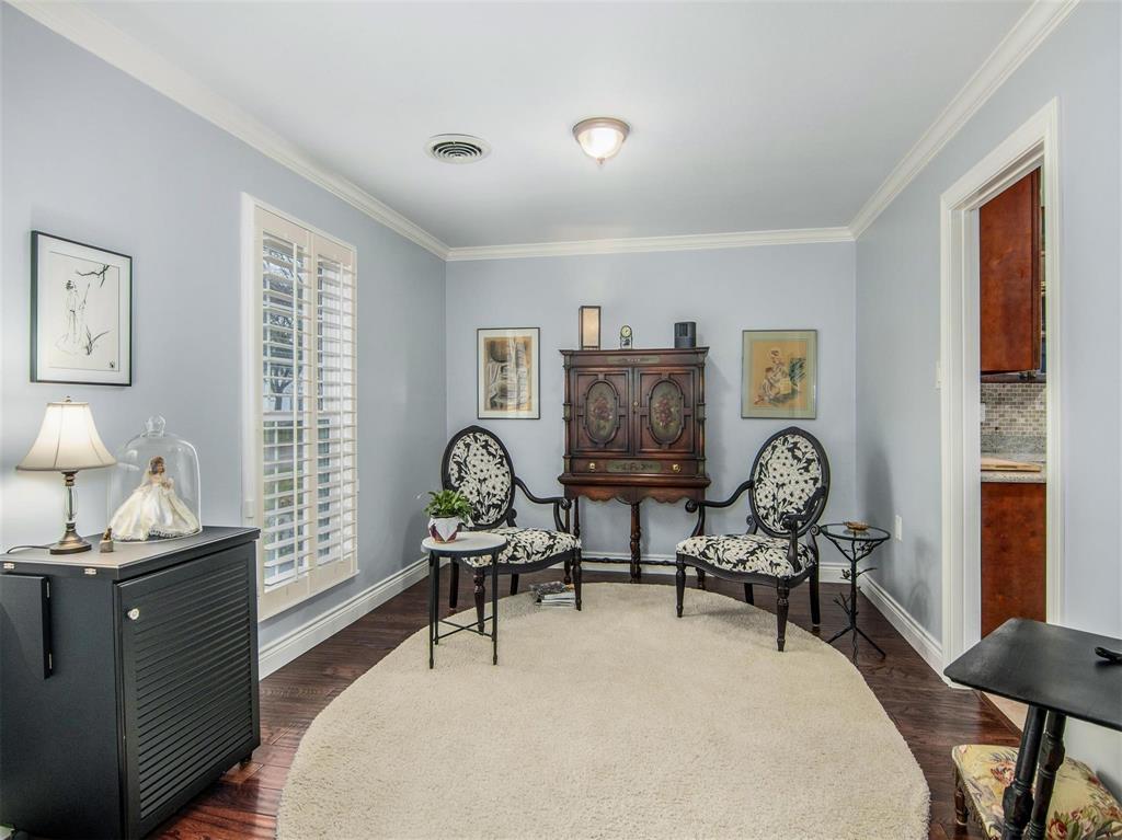 4 E Dansby Drive, Galveston, TX 77551