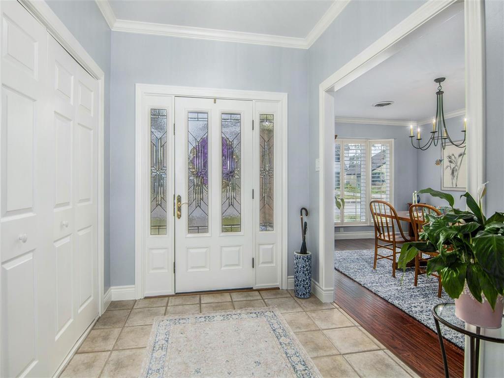 4 E Dansby Drive, Galveston, TX 77551