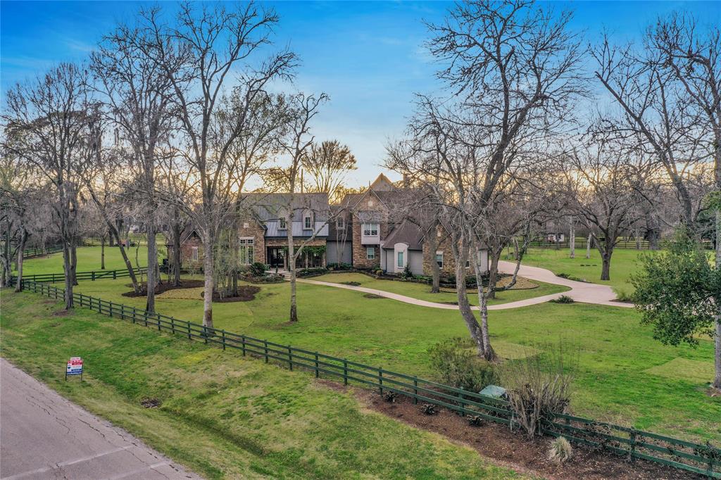 5127 Harris Woods Trace, Fulshear, TX 77441
