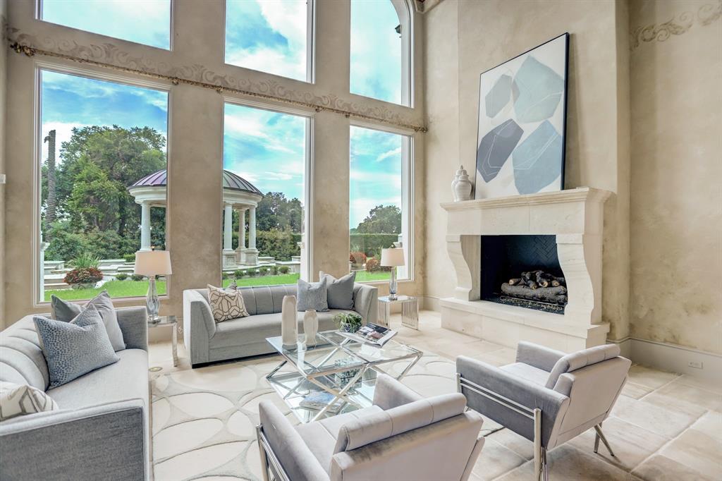23 Beacon Hill, Sugar Land, TX 77479