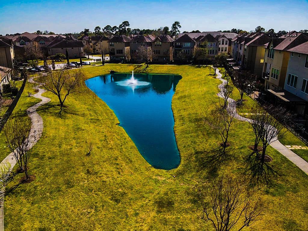 2826 Kings Retreat Circle, Kingwood, TX 77345