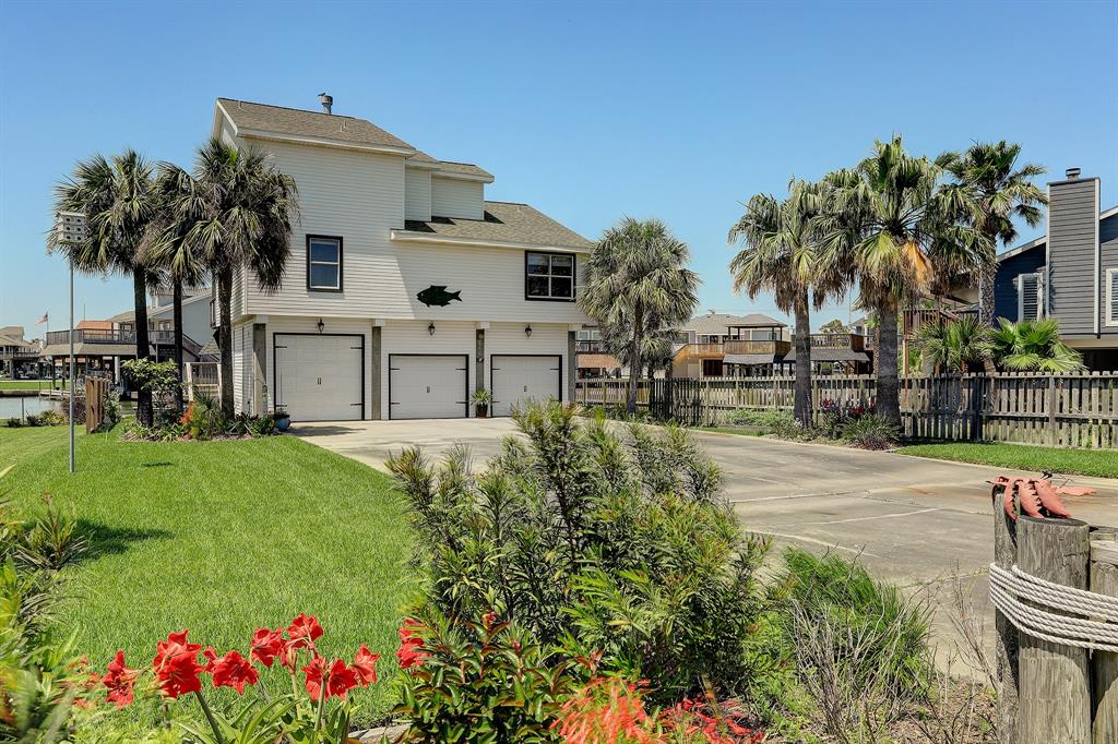 Tiki Island Homes For Sale Galveston TX