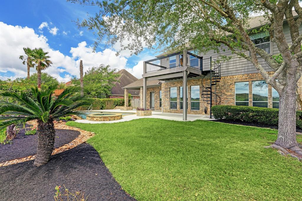 5216 Blue Cypress Lane, League City, TX 77573