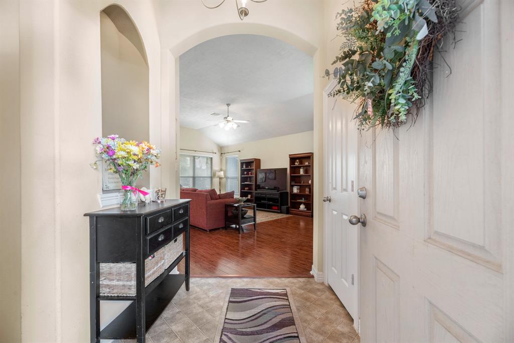 6902 Enchanted Crest Court, Katy TX 77449