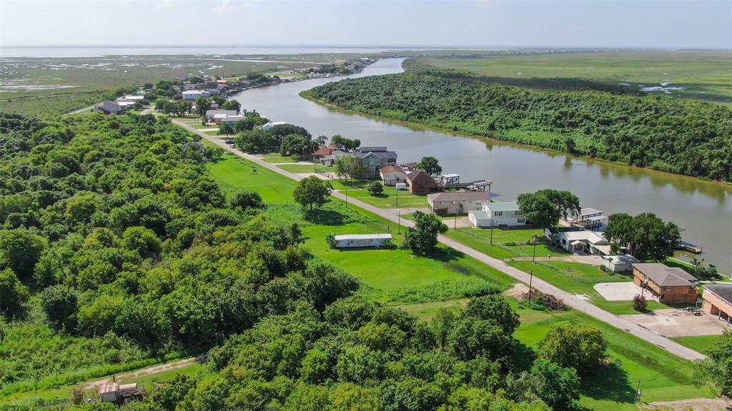 17A County Road 257, Matagorda, TX 77457