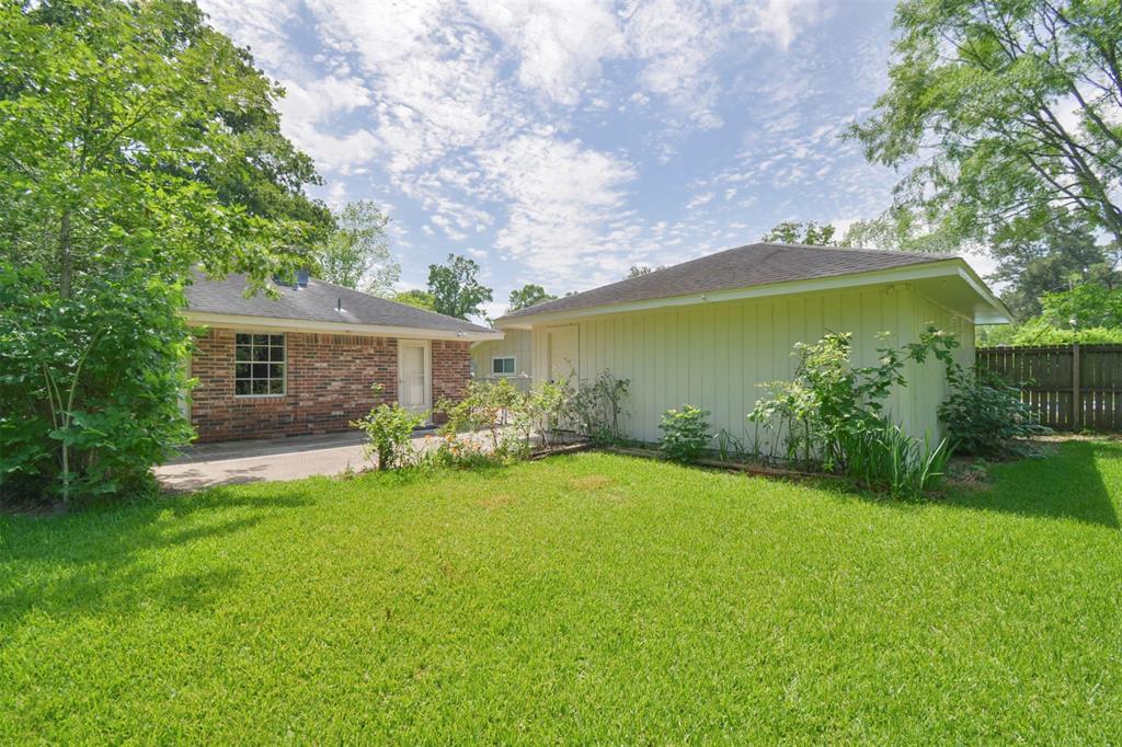 1511 Burning Tree Road, Houston, TX 77339