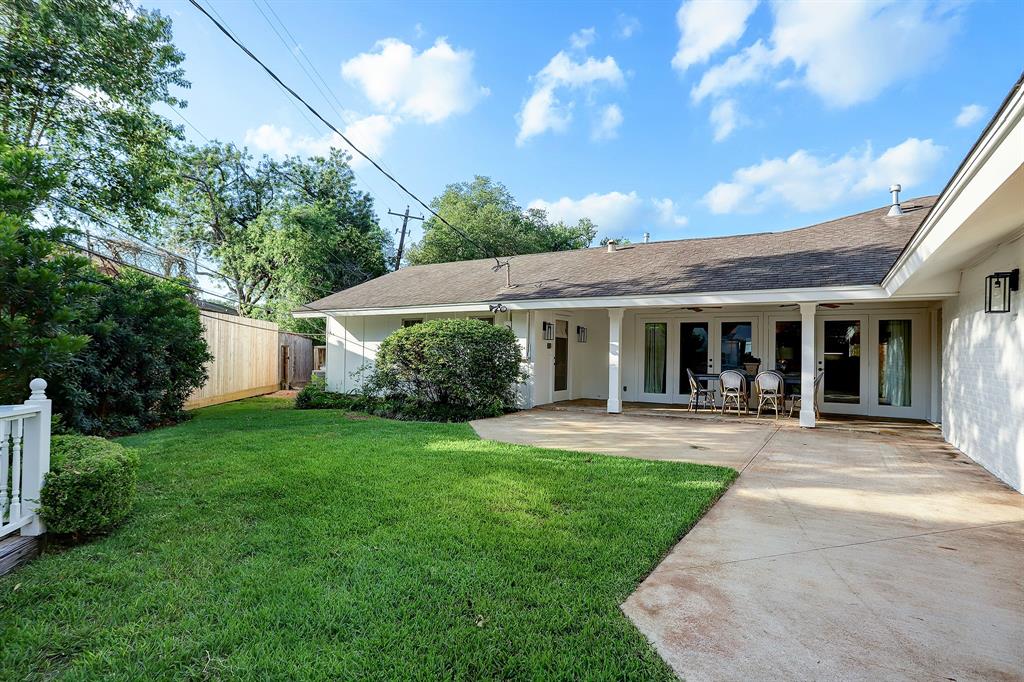 7814 Woodway Drive, Houston, TX 77063