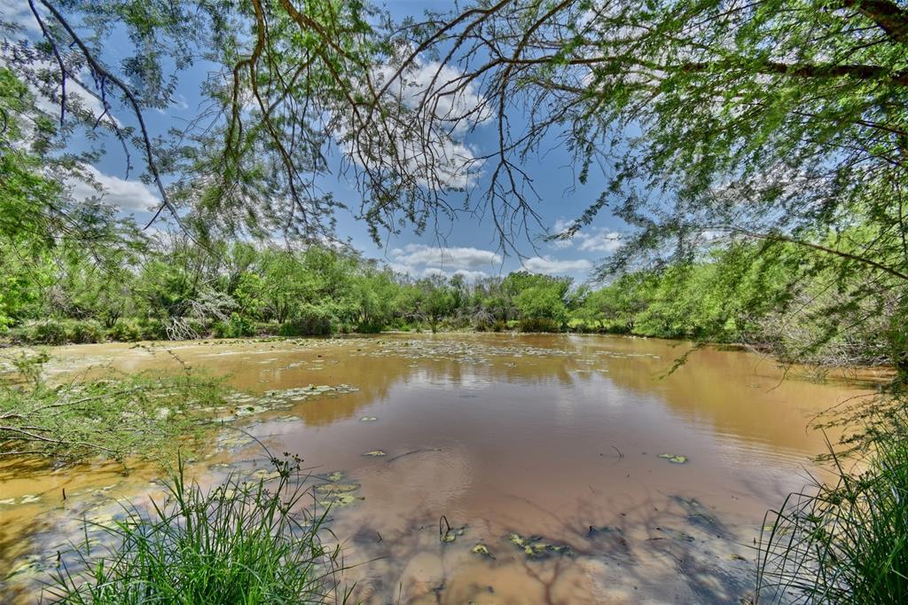 1721 Columbus Road, Sealy, TX 77474