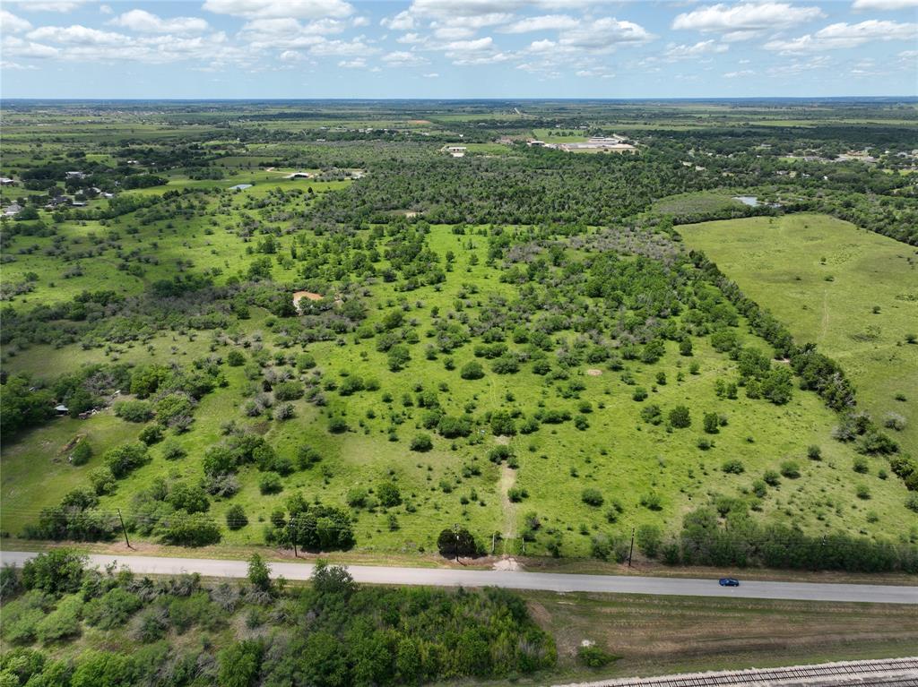 1721 Columbus Road, Sealy, TX 77474