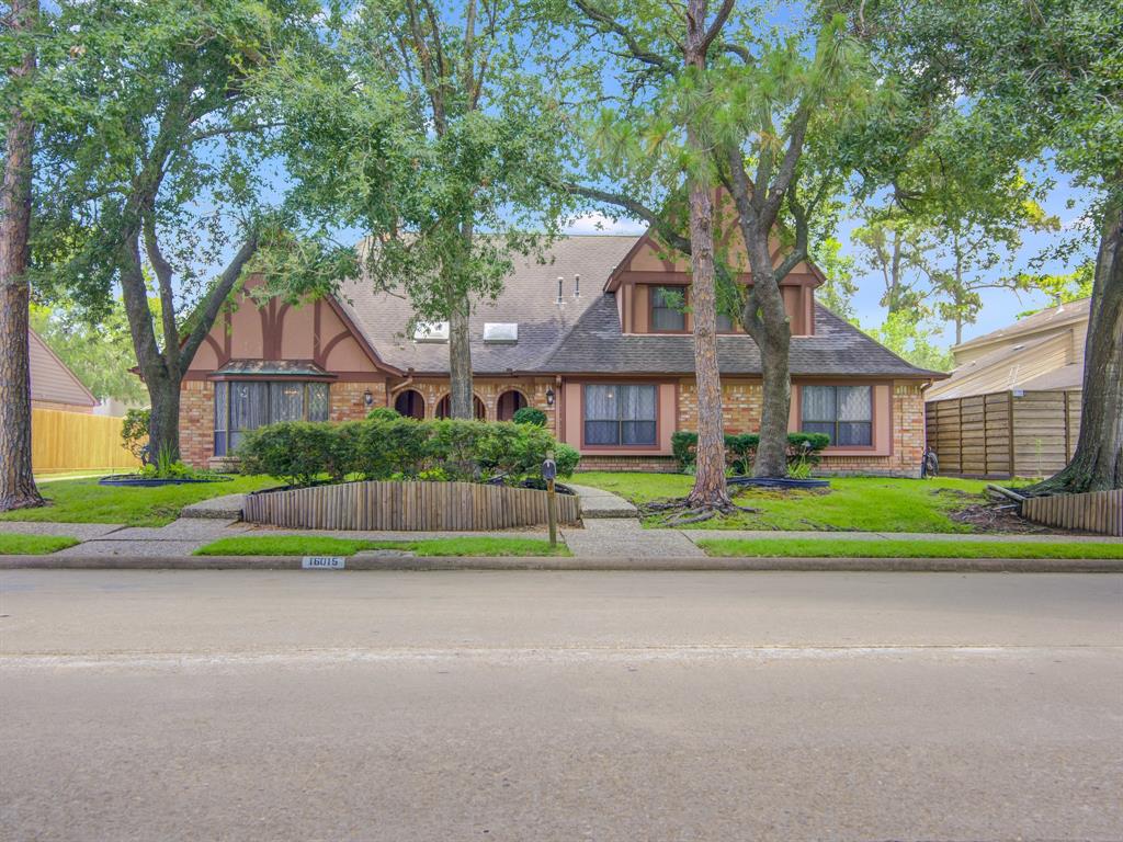 16015 Brook Forest Drive, Houston TX 77059