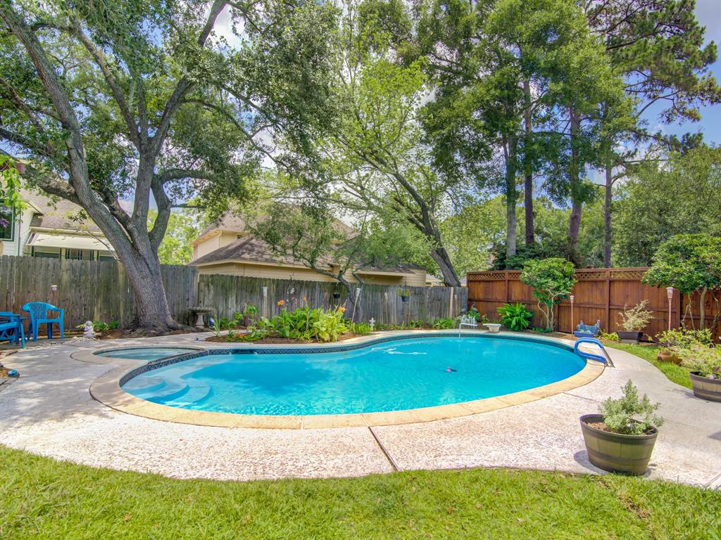 16015 Brook Forest Drive, Houston TX 77059