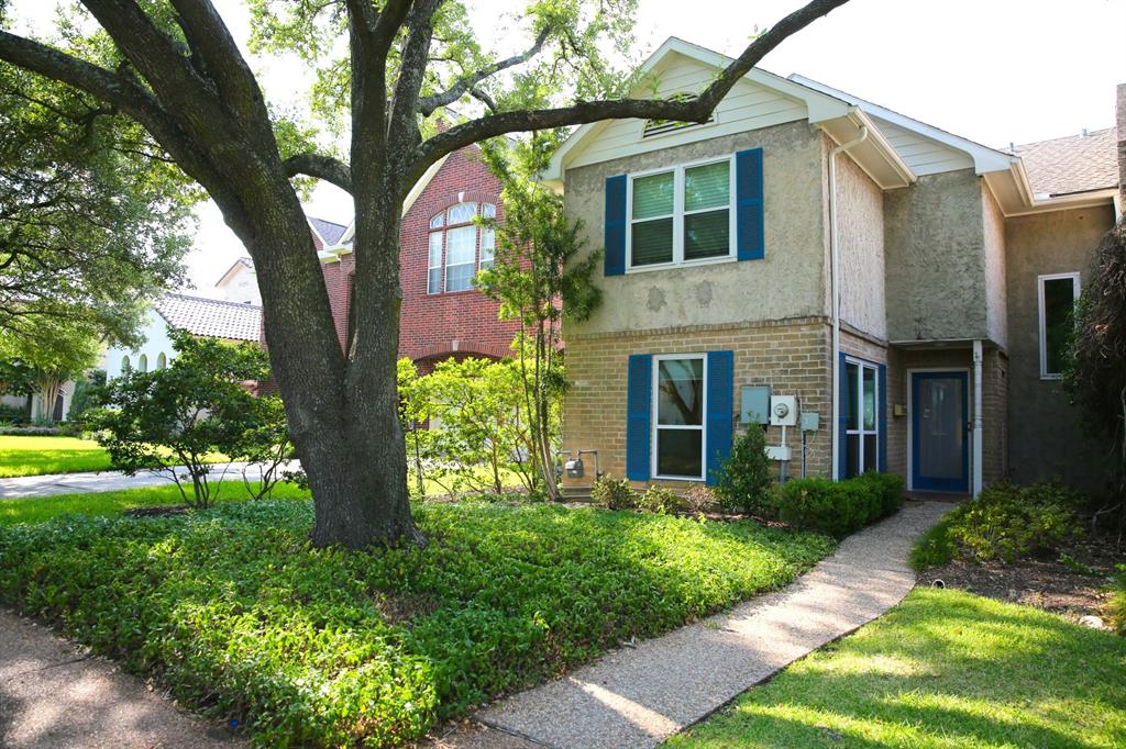 Sold 4812 Palmetto Street, Bellaire, TX 77401 3 Beds / 3 Full Baths