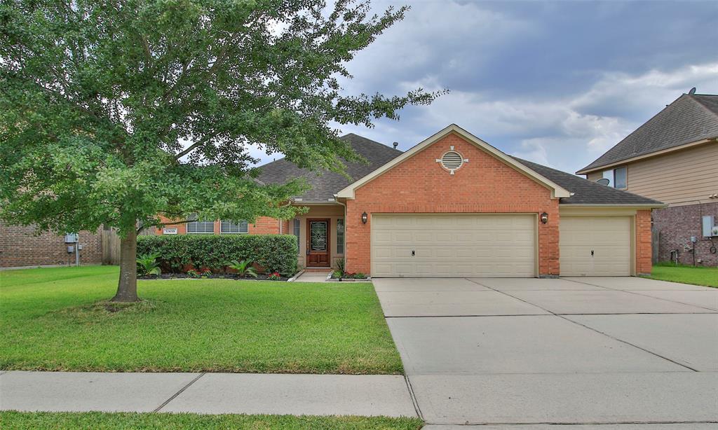 13035 Northwood Glen Lane, Tomball, TX 77377