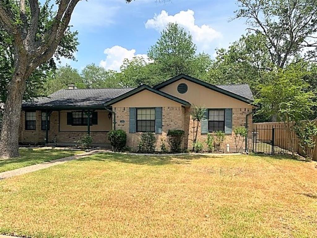 714 Atchison Street, Sealy TX 77474