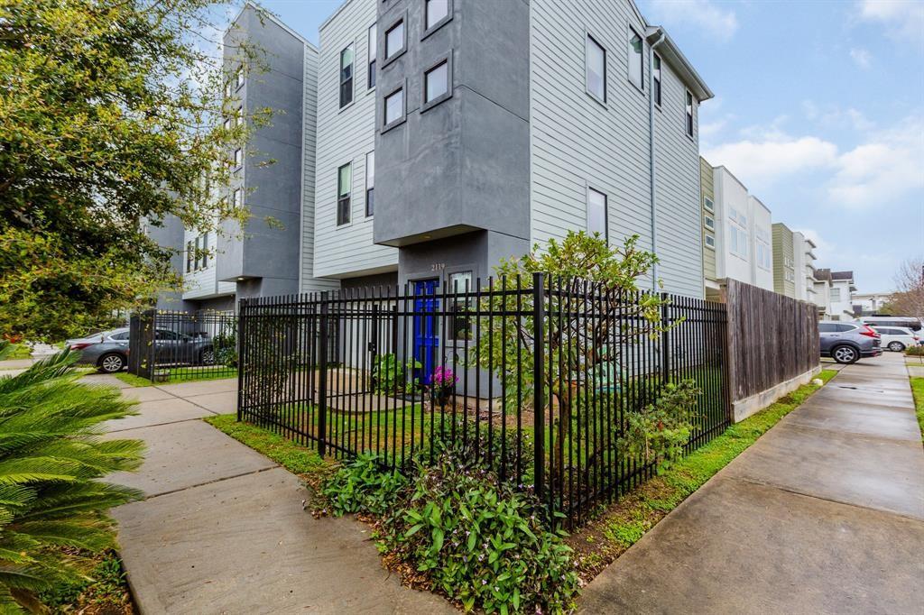 2119 Hadley Street, Houston, TX 77003