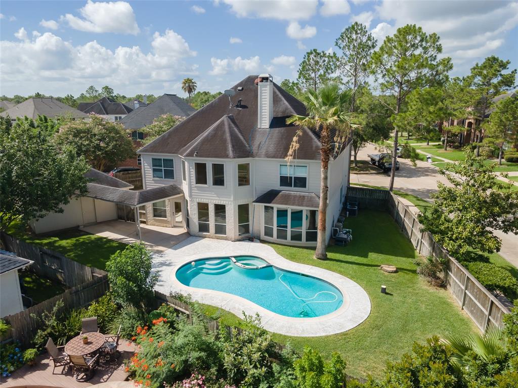 Homes for Sale in Pearland TX with 3 Car Garage Mason Luxury Homes