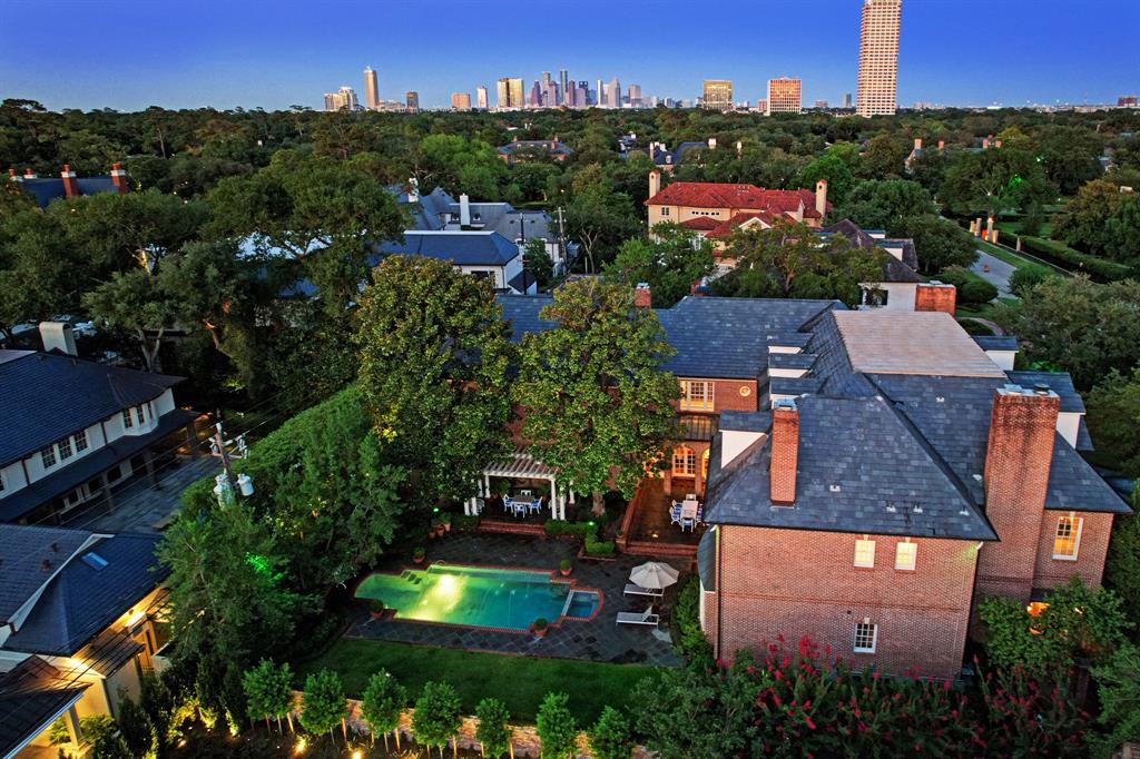 3320 Chevy Chase Drive, Houston, TX 77019