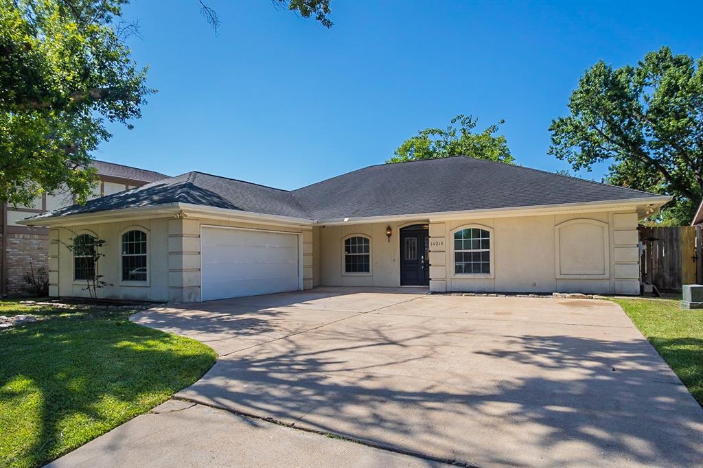 14215 Ella Lee Lane, Houston, TX 77077