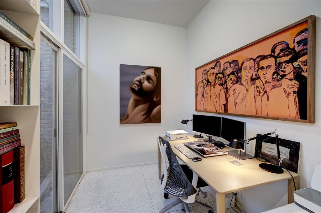 523 Bolton Place, Houston, TX 77024