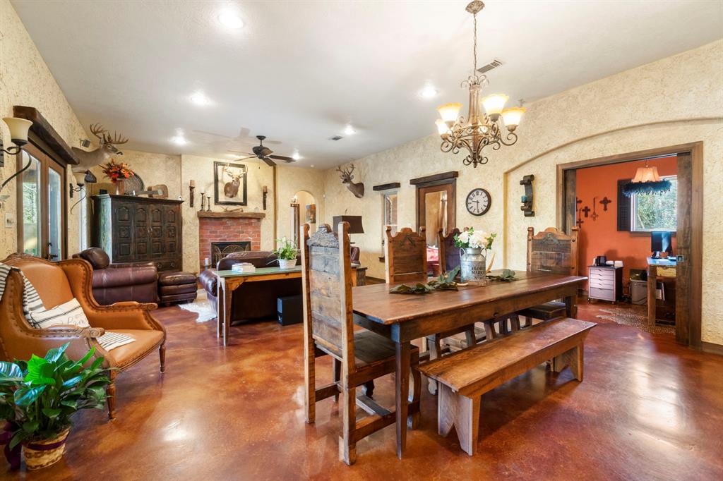 4401 Windermere Lane, Montgomery, TX 77316