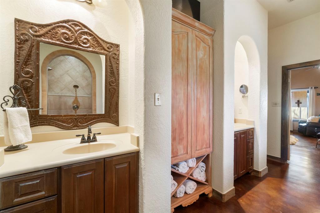 4401 Windermere Lane, Montgomery, TX 77316