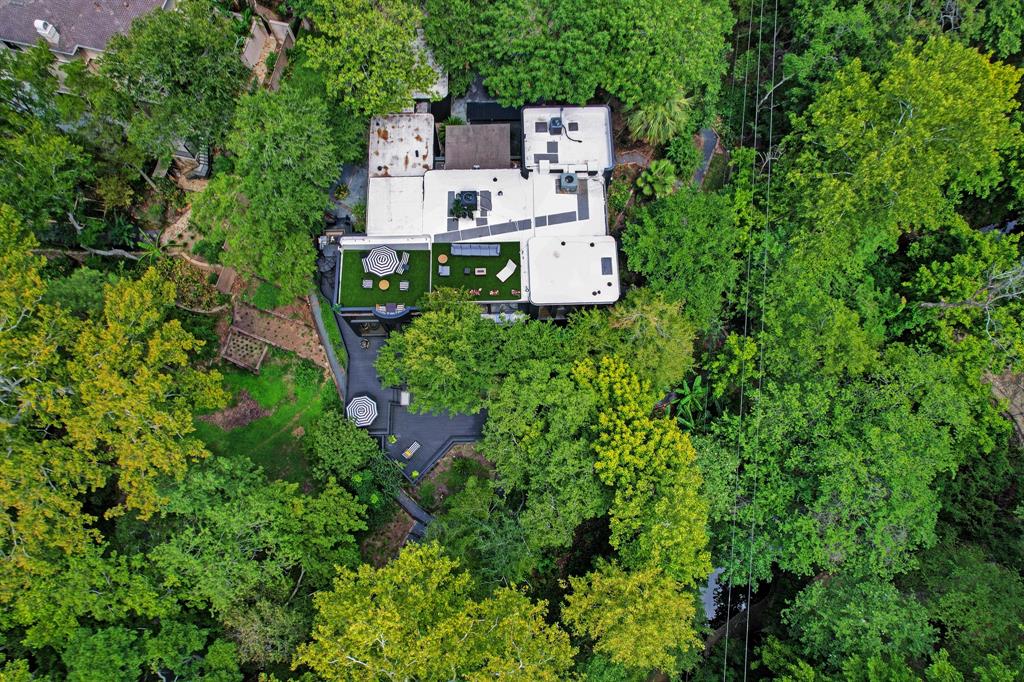 11686 Arrowwood Circle, Piney Point Village, TX 77063