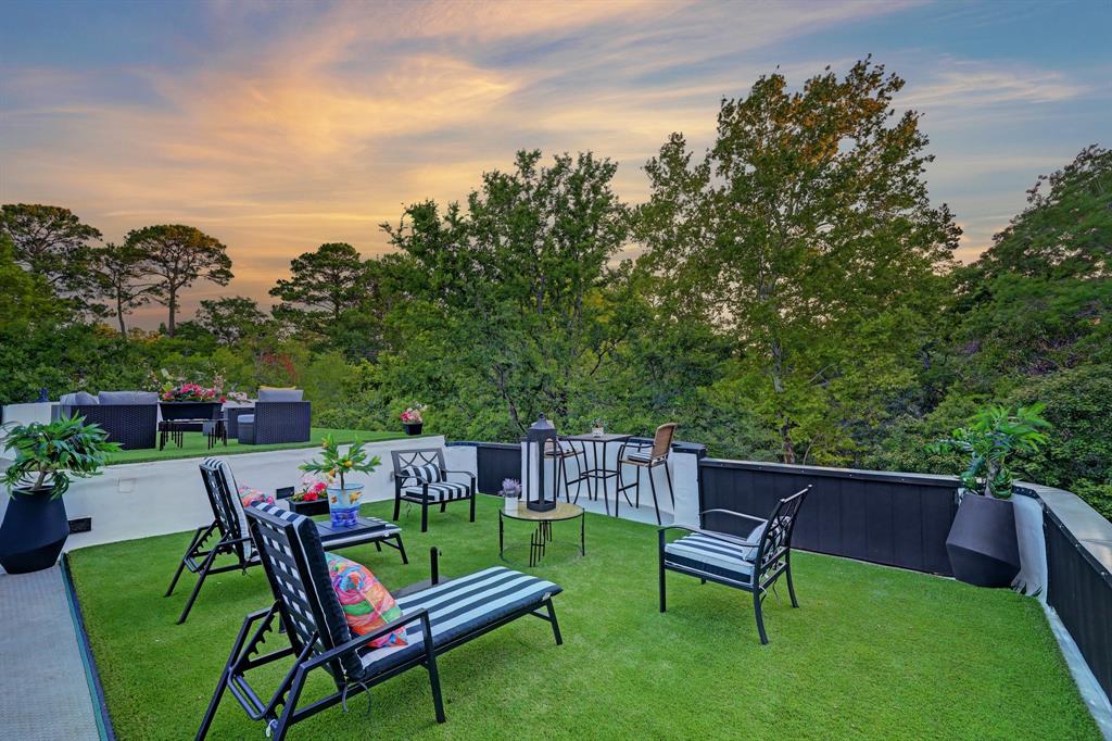 11686 Arrowwood Circle, Piney Point Village, TX 77063