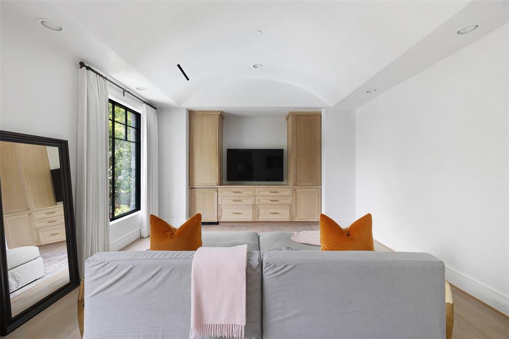 11726 Flintwood Drive, Houston, TX 77024