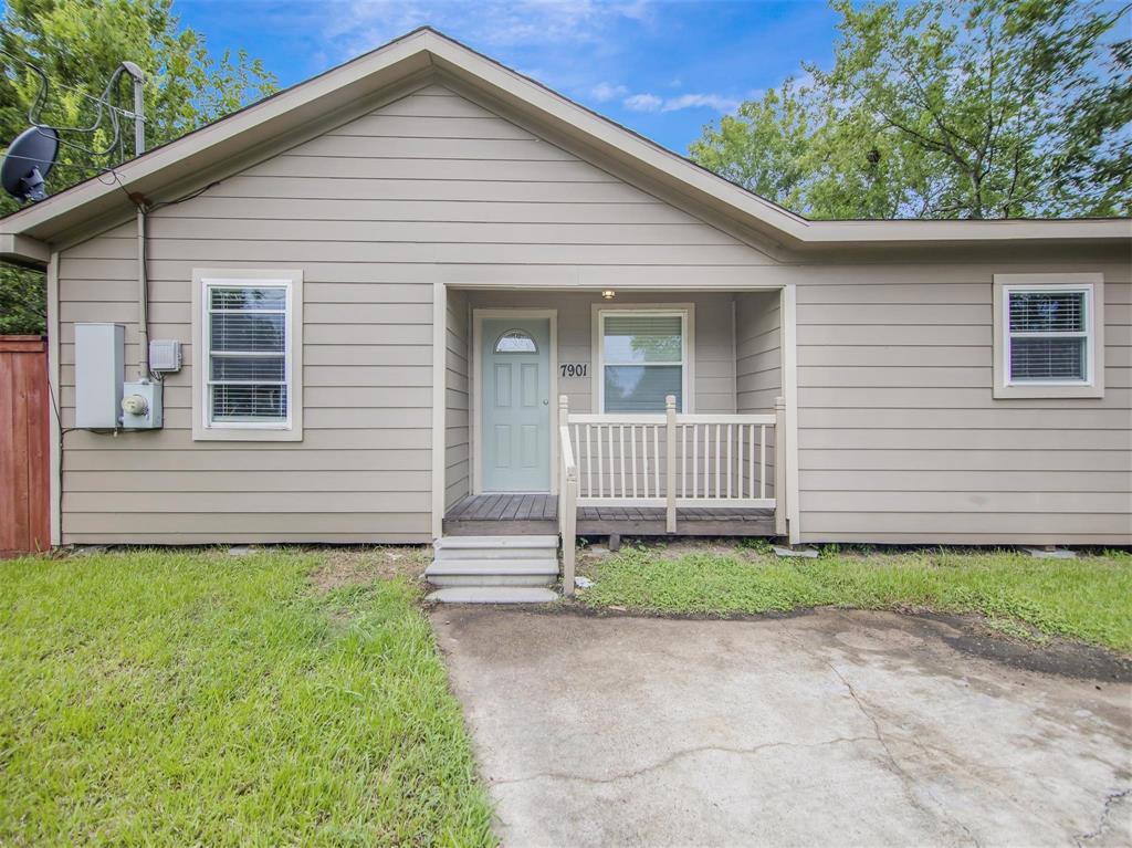 7901 Spivey Road, Highlands, TX 77562