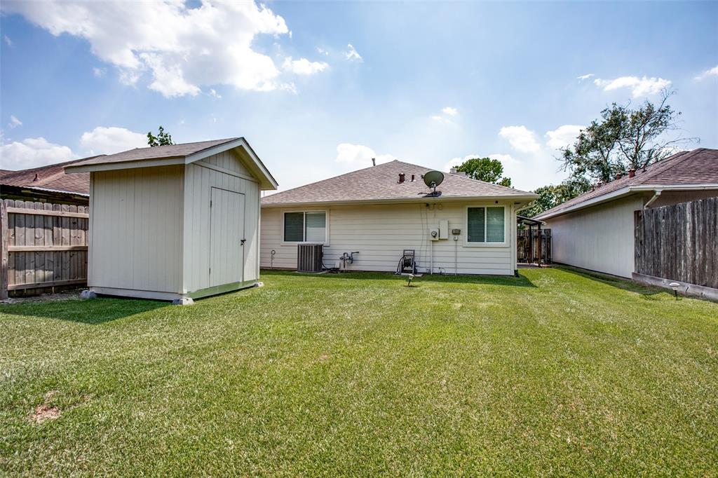 4609 Greenwood Drive, Rosenberg, TX 77471