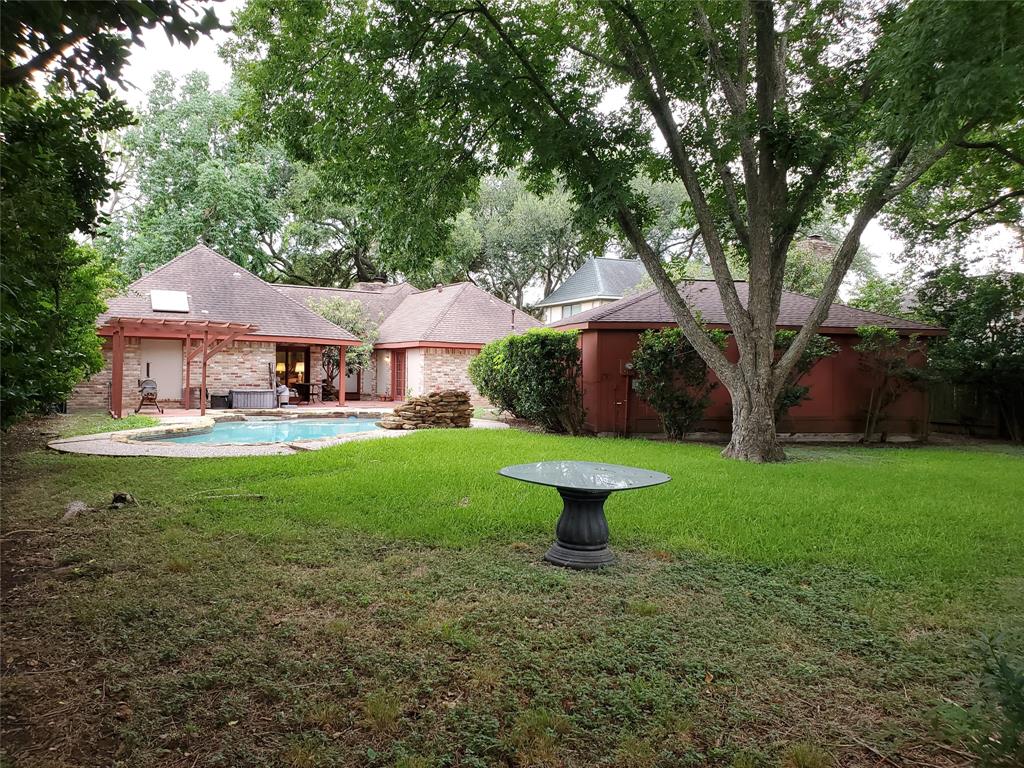 2922 Glenn Lakes Lane, Missouri City, TX 77459