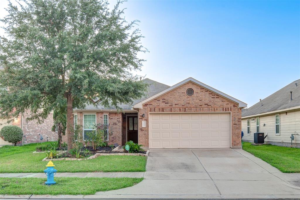 Sold 3518 Lilac Ranch Drive, Katy, TX 77494 3 Beds / 2 Full Baths