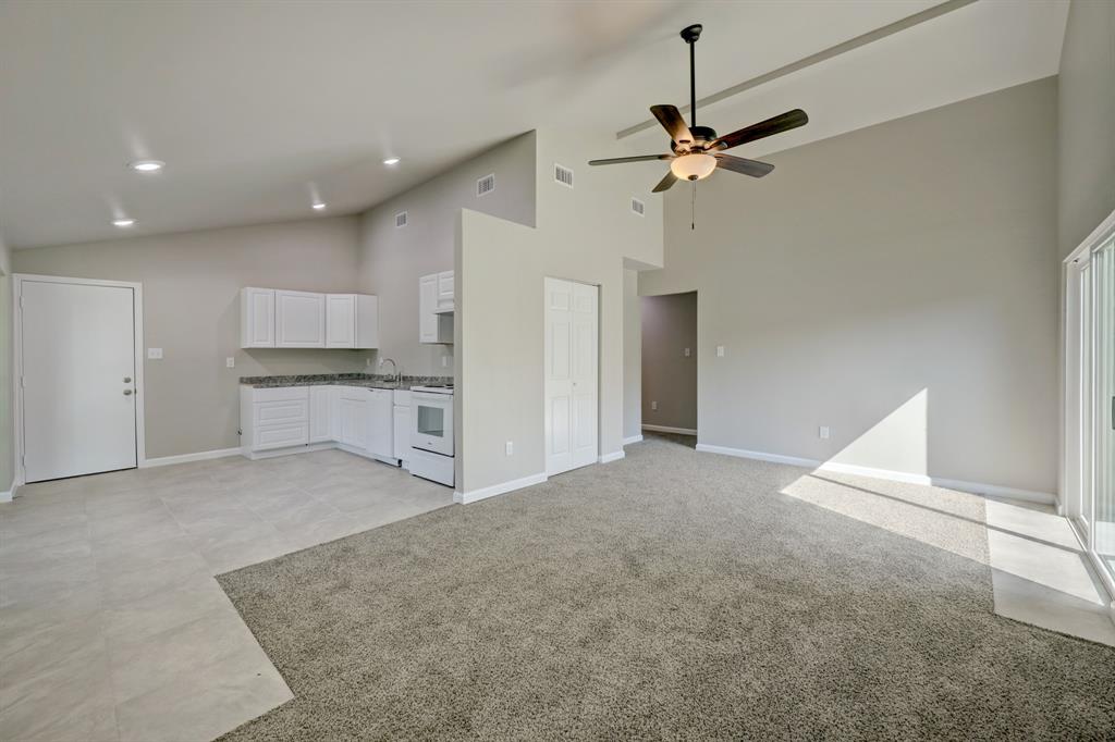 24210 Wild Horse Lane, Hockley, TX 77447