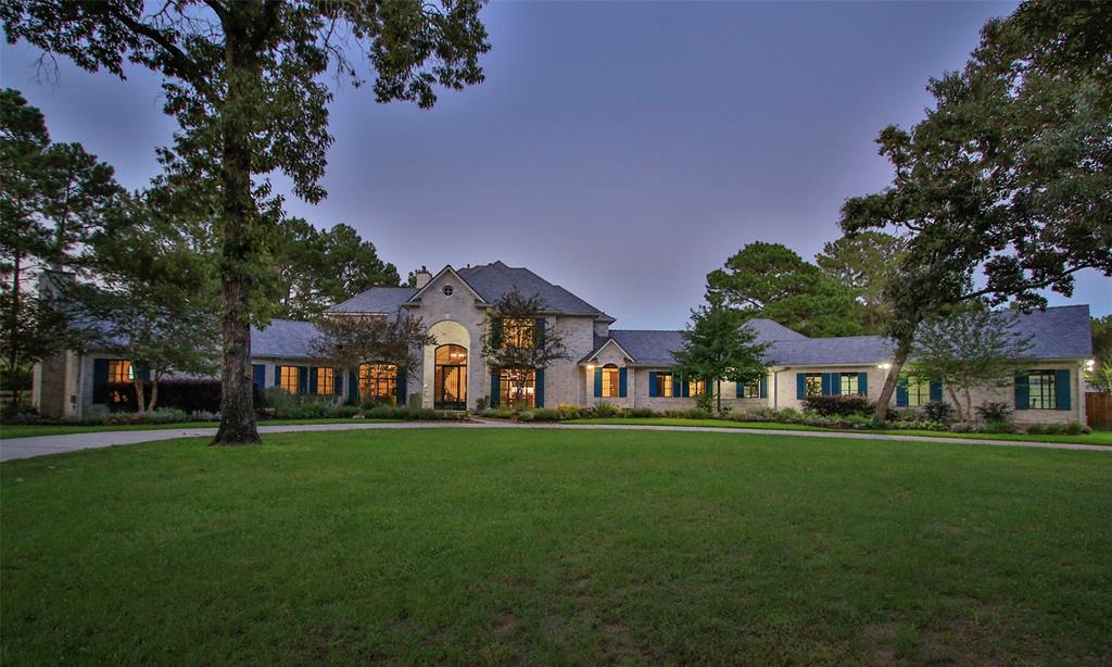 Homes for Sale in Magnolia TX with Barn Stable Mason Luxury Homes