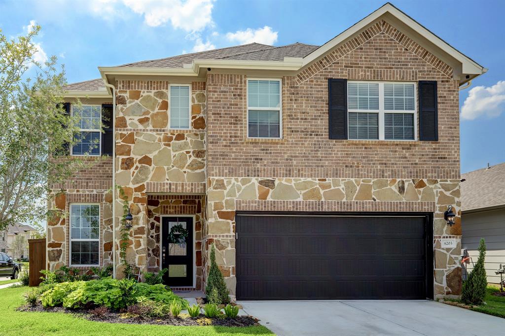 Homes For Sale zoned to Stockdick Junior High School Katy ISD