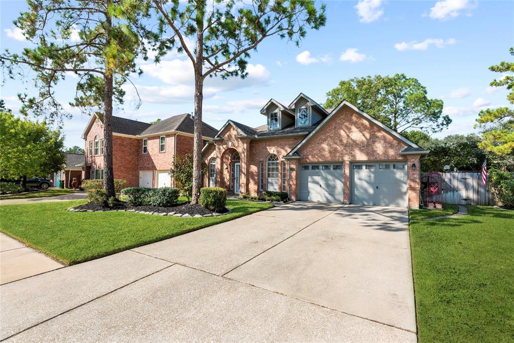 20202 Maple Village Drive, Cypress, TX 77433