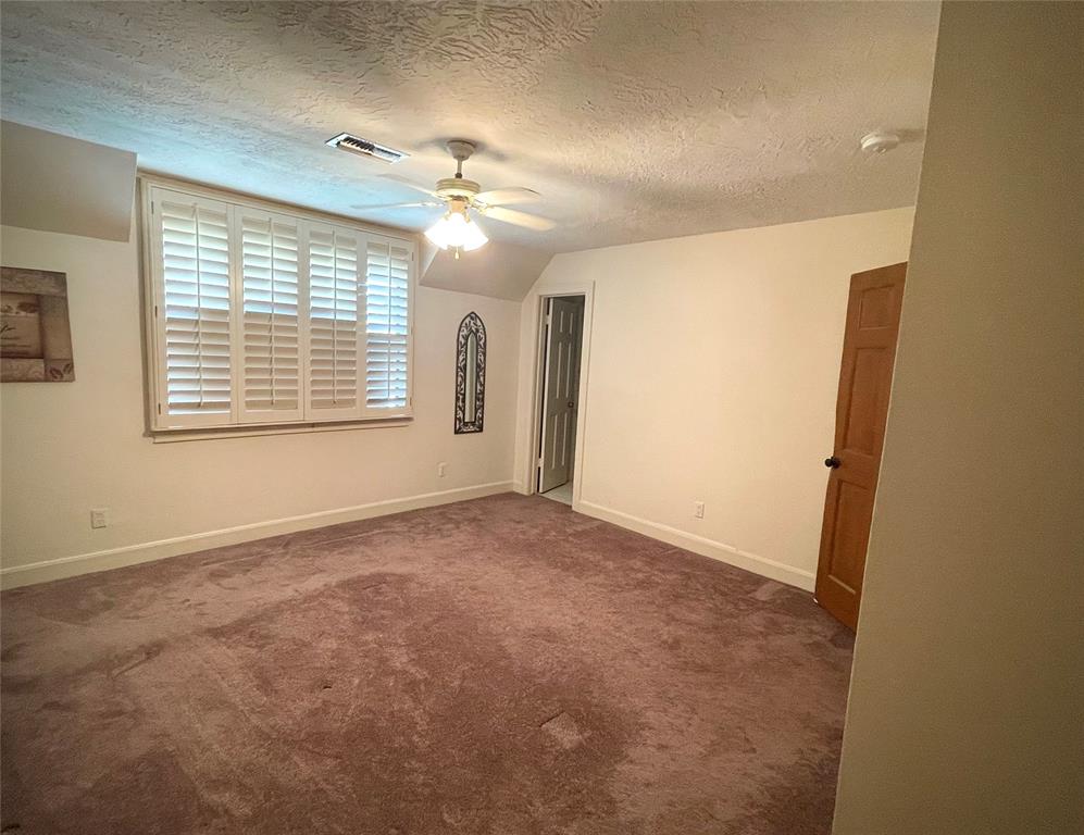 1719 Kilgore Road, Baytown, TX 77520